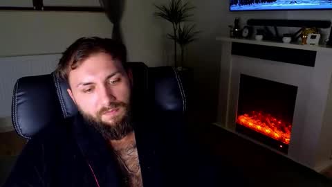 Robbie online show from March 5, 8:01 am