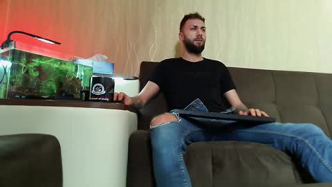 Robbie online show from March 12, 5:57 am