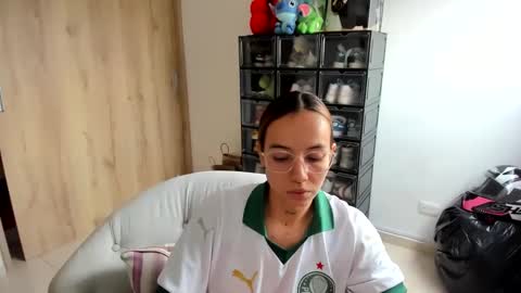 Snapshot of jane_ady chatting on December 27, 5:26 pm jane_ady online show from December 27, 5:26 pm