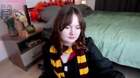 Snapshot of jane_modelxx chatting on October 17, 7:29 pm Jane online show from October 17, 7:29 pm