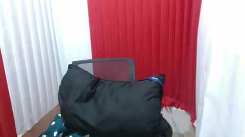 Jane online show from March 4, 7:38 am