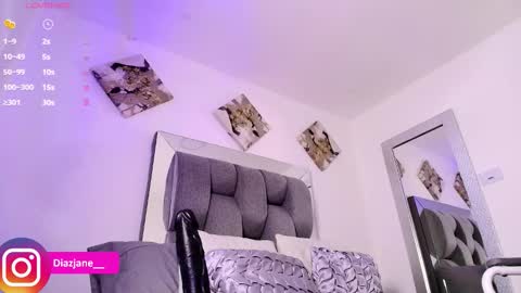 Jennifer online show from March 12, 10:57 pm