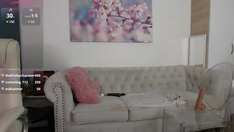 Janelle Brown online show from January 30, 6:10 pm