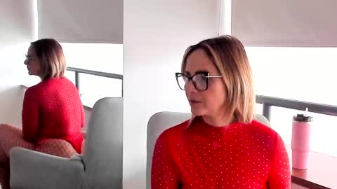 JANE TURNER MILF online show from February 7, 1:32 pm