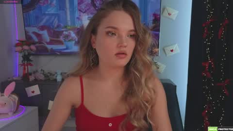 Hi Im Alice and here youll find something online show from April 4, 6:31 am