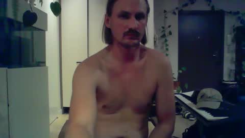 jankujan online show from September 9, 7:47 pm