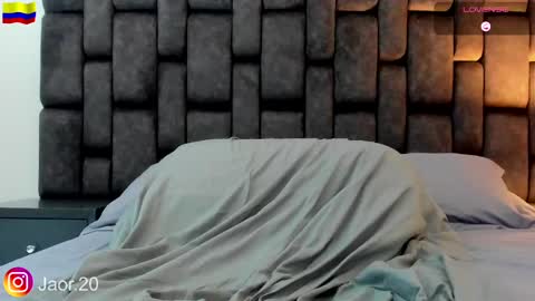 Jaor Owens online show from September 20, 12:24 am