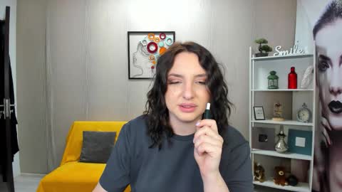Snapshot of jaquelinlaurent chatting on October 13, 7:38 pm JaquelinLaurent online show from October 13, 7:38 pm
