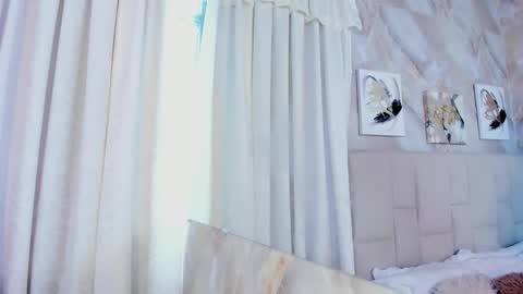 Jaslyn online show from February 4, 5:06 pm