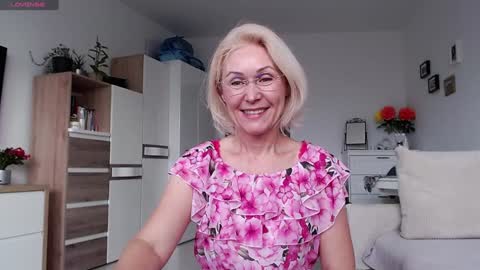 Jasmin room for people 40 online show from November 8, 7:55 am