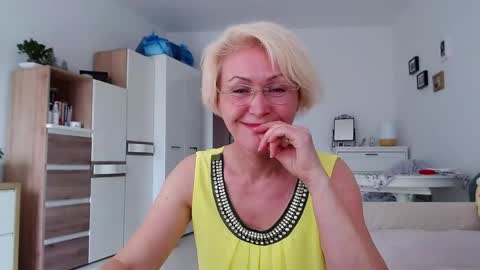 Jasmin room for people 40 online show from April 17, 12:51 pm