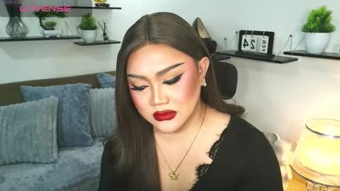 Jasmine Brandy online show from February 24, 9:40 pm