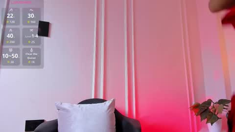 jasmine online show from December 19, 7:20 pm