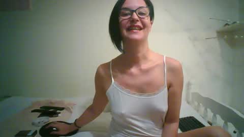 Jasmmine online show from February 9, 7:52 pm