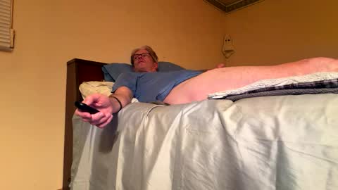 Eric2900 online show from March 2, 5:19 am