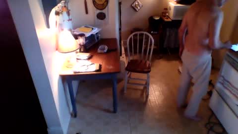 Snapshot of jasonreloaded694u chatting on December 7, 1:35 pm Jason online show from December 7, 1:35 pm