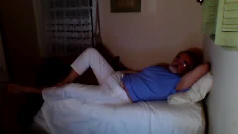Snapshot of jasonreloaded694u chatting on December 5, 8:16 am Jason online show from December 5, 8:16 am