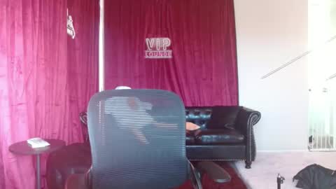 Jason Sweets online show from December 25, 4:11 pm