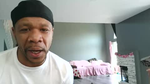 Jason Sweets online show from April 27, 9:45 pm