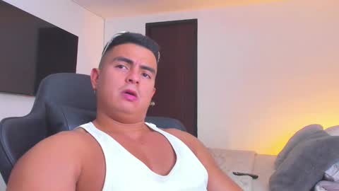 Snapshot of jasperbrooksx chatting on September 22, 2:59 am JBrooksXx online show from September 22, 2:59 am