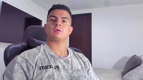 Snapshot of jasperbrooksx chatting on March 6, 9:53 pm JBrooksXx online show from March 6, 9:53 pm