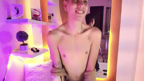 Snapshot of jasson_smit chatting on January 30, 12:59 pm J A S S O N online show from January 30, 12:59 pm