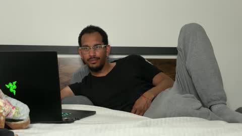  Jorge  online show from February 24, 5:21 am