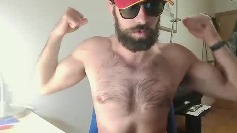 javichu337 online show from April 3, 8:16 pm