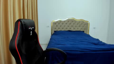  Javi  online show from September 21, 8:02 pm