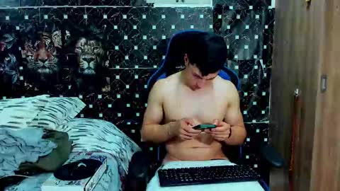 Javier online show from February 20, 6:26 am