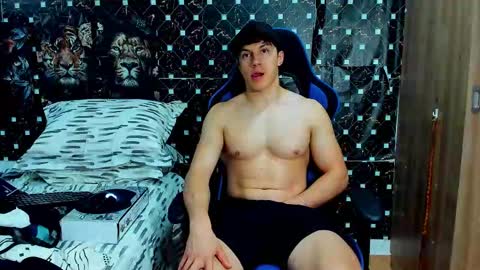 Javier online show from March 21, 10:35 pm