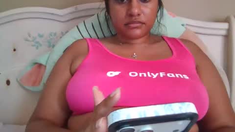 javinarose online show from May 16, 4:38 pm