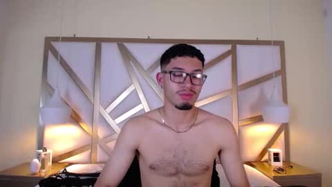 jaxon_carter online show from October 31, 2:01 am