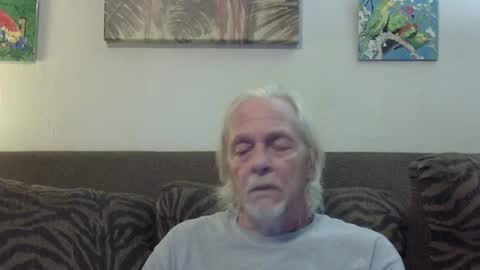 jay-jay1475 online show from October 10, 7:30 pm