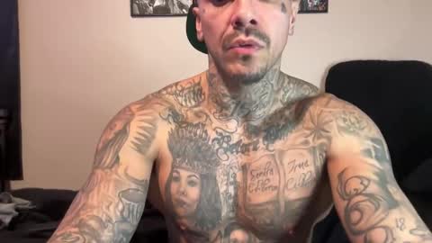 jayjaythebutcher23 online show from November 12, 4:04 am