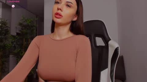 Jay online show from October 13, 6:10 pm