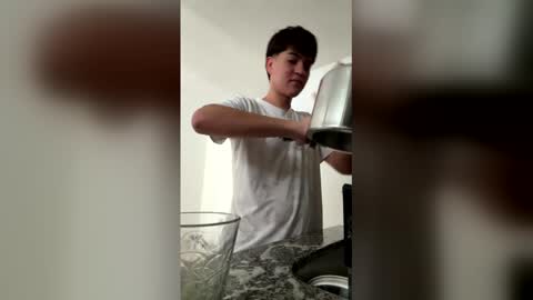 jaythomax online show from February 24, 6:22 pm