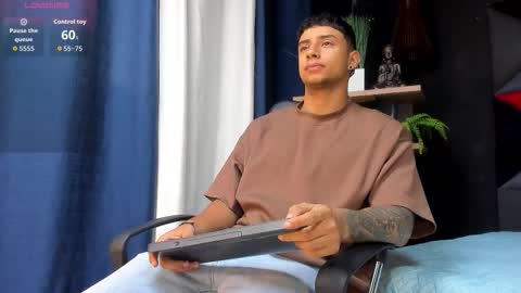 jaze_bradley online show from November 17, 11:24 am