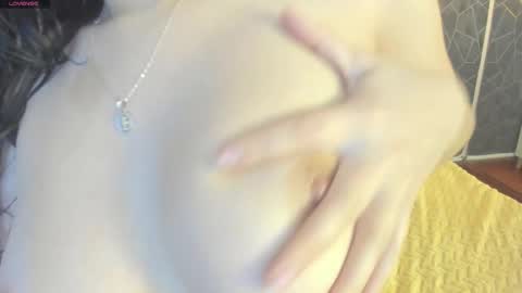 Snapshot of jazlin_angels chatting on September 19, 5:00 am JAZLIN ANGELS online show from September 19, 5:00 am