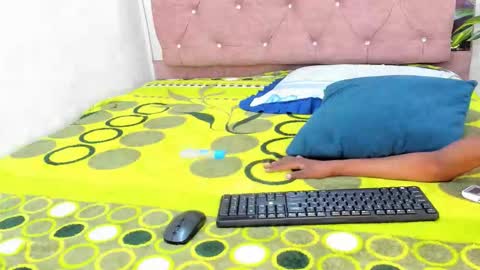 jazmin040_ online show from January 15, 11:52 am