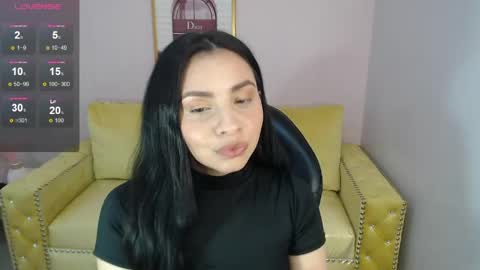 Jazmin online show from June 2, 5:15 pm