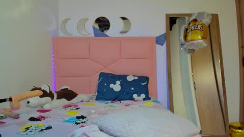 Snapshot of jazmin_barreraa chatting on October 10, 6:58 pm jazmin  online show from October 10, 6:58 pm