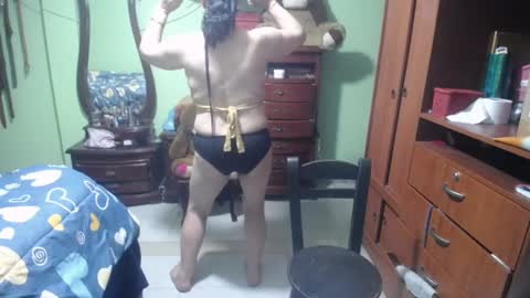 Snapshot of jazmin_rios chatting on February 21, 12:27 am jazmim online show from February 21, 12:27 am
