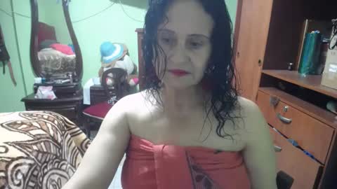 Snapshot of jazmin_rios chatting on March 10, 6:45 pm jazmim online show from March 10, 6:45 pm