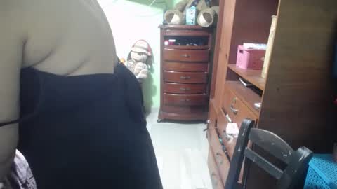 Snapshot of jazmin_rios chatting on October 10, 9:30 pm jazmim online show from October 10, 9:30 pm