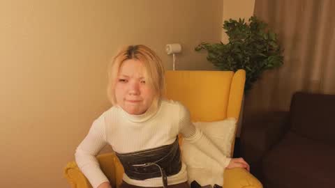 Snapshot of jazminkozisek chatting on October 16, 7:19 am Jasmine online show from October 16, 7:19 am
