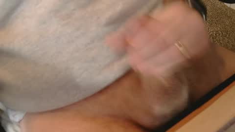 jcdogg11 online show from December 17, 8:21 pm