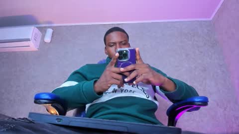 jd thebaby online show from March 29, 1:13 pm