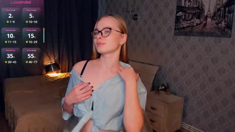 Jenny online show from November 9, 7:45 am