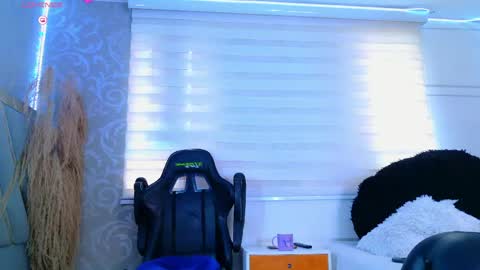 jeanpoolsex online show from May 29, 2:37 pm